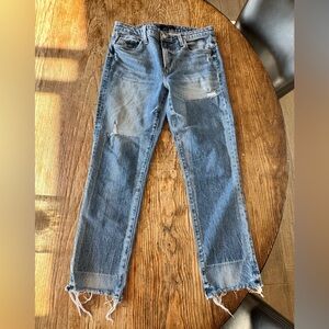 Joe’s Jeans Raw Hem Distressed Denim Size 28